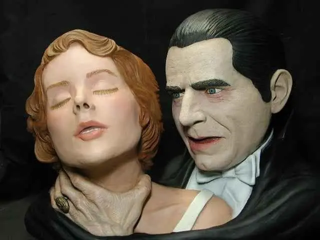 The Horror Dome "Dracula Thirst" Life-Size Resin Bust Halloween Decoration 3 The Horror Dome "Dracula Thirst" Life-Size Resin Bust Halloween Decoration