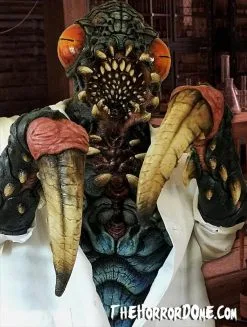 The Horror Dome "Evolve Bug In Lab Coat" HD Studios Pro Costume -Halloween Horror Decorations Shop evolve bug in lab coat hd studios pro halloween costume 2092577751073