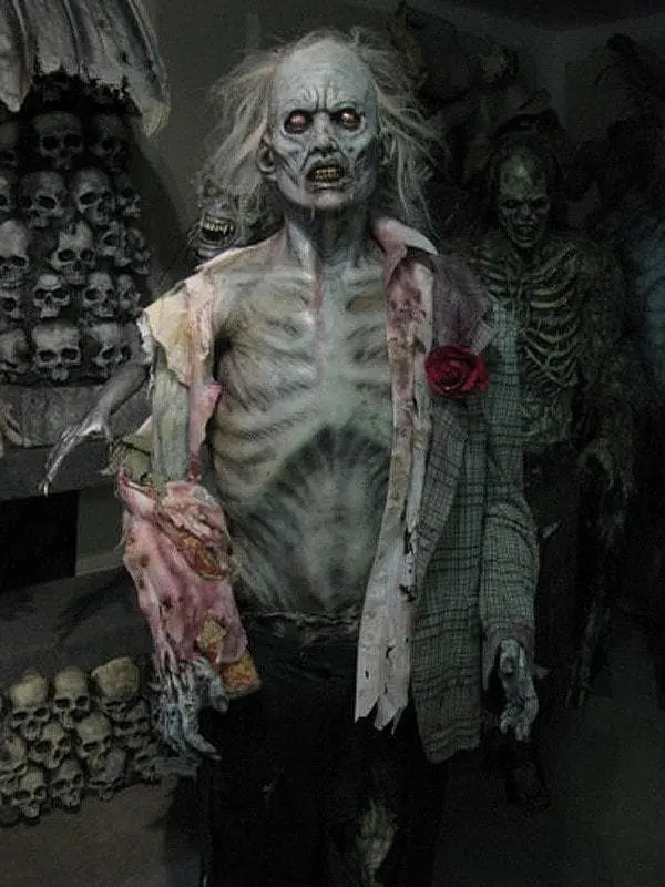 Midnight Studios "Living Dead Zombie" Professional Halloween Prop 3 Midnight Studios "Living Dead Zombie" Professional Halloween Prop